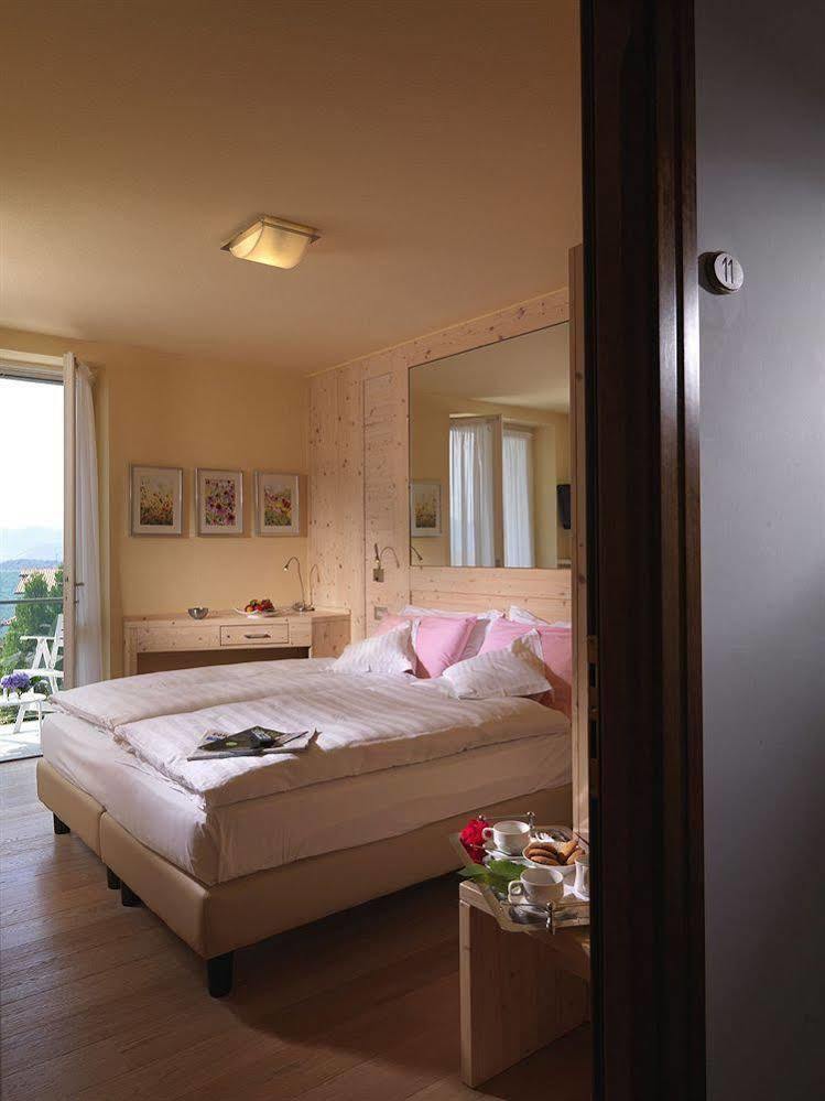 مانربا ديل جاردا Residence Miralago Rooms & Apartments المظهر الخارجي الصورة