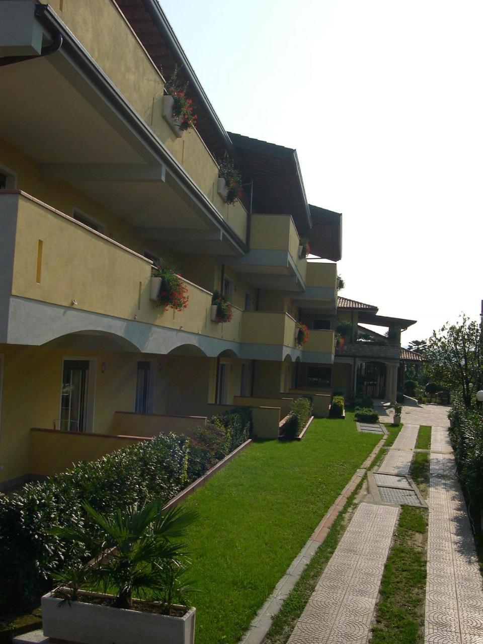 مانربا ديل جاردا Residence Miralago Rooms & Apartments المظهر الخارجي الصورة