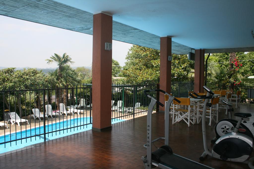 مانربا ديل جاردا Residence Miralago Rooms & Apartments المظهر الخارجي الصورة